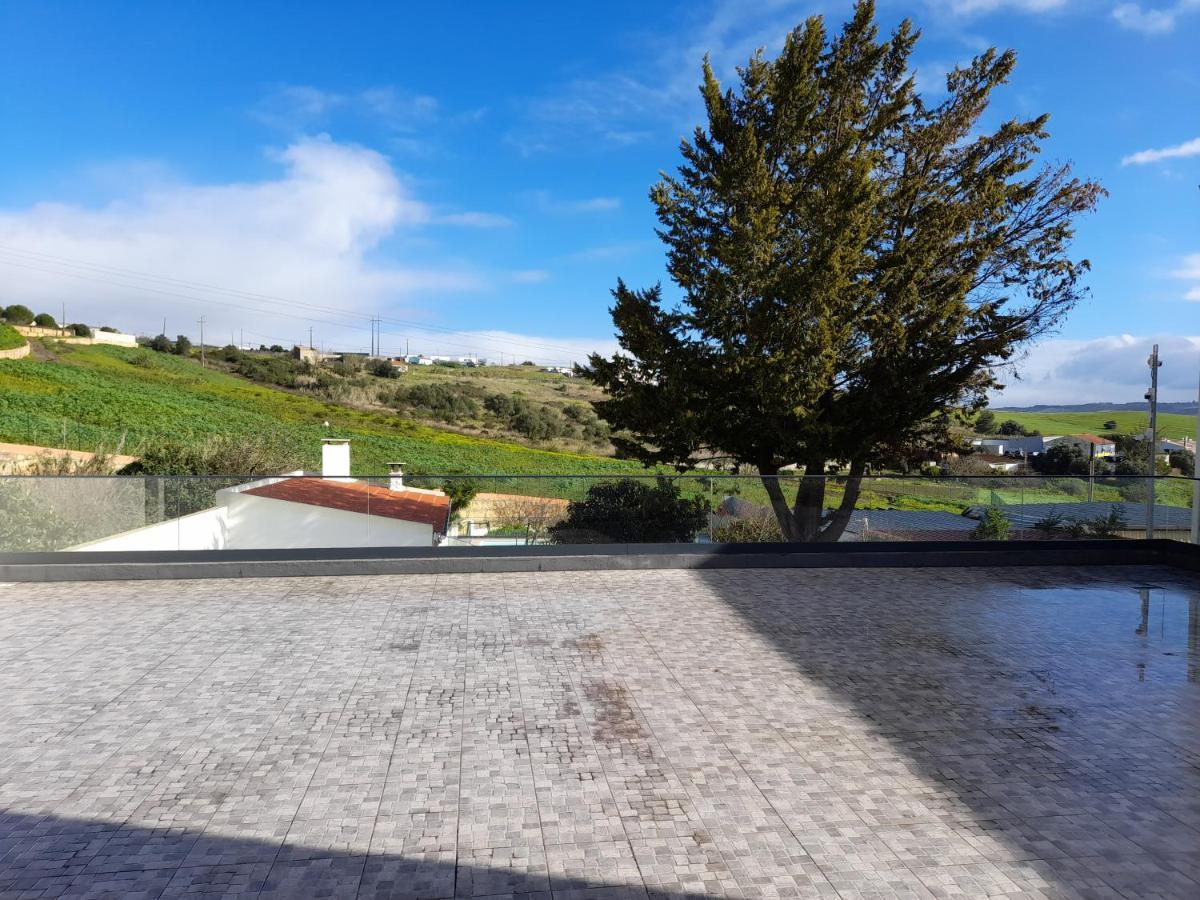 Apartmán Hall 92 Quartos Com Wc Em Moradia Com Piscina A-Das-Lebres Loures Exteriér fotografie